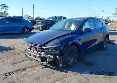 2026 Tesla Model Y Long Range Dual Motor All-Wheel Drive from USA, damaged, VIN 7SAYGDEDXTA457065